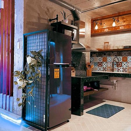 Clockworkorange Luxury Suites With Netflix Mactan Esterno foto